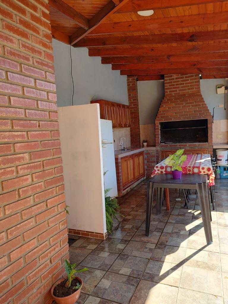 Lo De Chawi Villa Puerto Iguazu Exterior photo